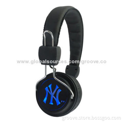 LED light headphone with 40 Mylar speaker from Shenzhen factory
